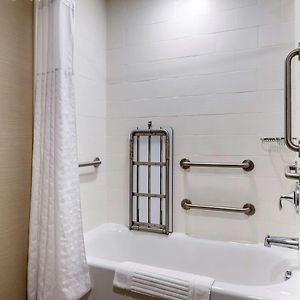 King Suite Disability Access