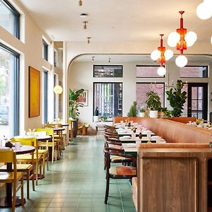 Hotel Genevieve